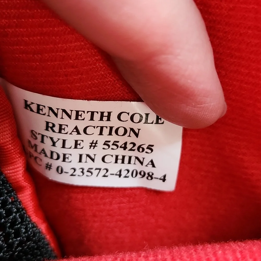 Digital Camera Case Kenneth Cole Reaction Soft Padded with Belt Loop - # 554265